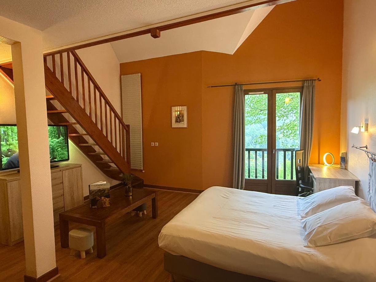 Des Chazes Hotel Saint-Jacques-des-Blats
